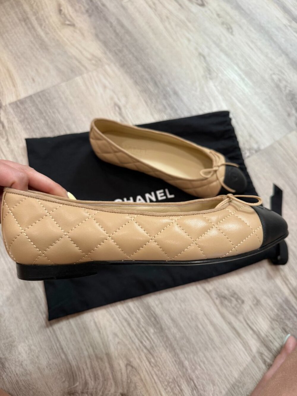 New Authentic Women Chanel Employee Quilted Ballet Flats in Lambskin Size 39 EU